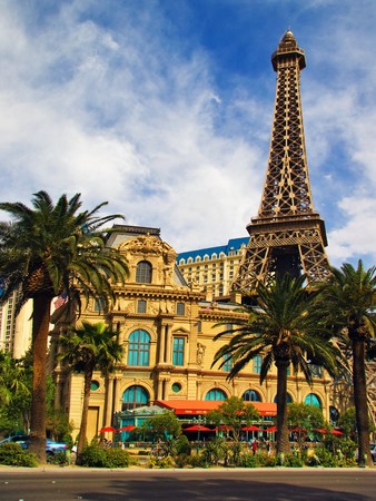 LAS VEGAS - MAY 2: View of replica of the Eiffel Tower and classic French architecture fronts the Paris Hotel and Casino on the Strip on May 2, 2007 in Las Vegas. This Design Hotel has since 1920. のeditorial素材