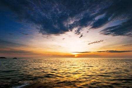 Colorful sunset in the tropical sea. Thailandの写真素材