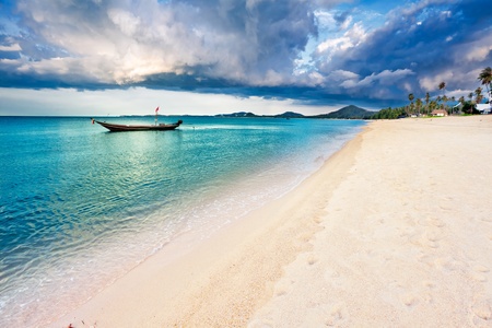Exotic tropical beach under blue sky. Thailand の写真素材