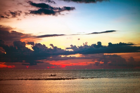 Tropical colorful sunset at the tropical beach. Thailand の写真素材