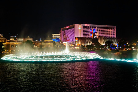LAS VEGAS - MAY 2, 2007: Musical fountains at Bellagio Hotel & Casino. The Bellagio opened October 15, 1998, it was the most expensive hotel ever built at US$1.6 billion.のeditorial素材