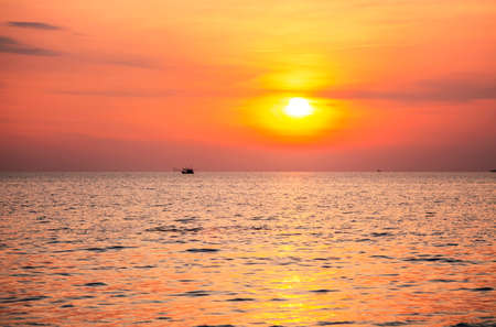 Sunset view from the beach on Koh Chang island. Thailandの写真素材