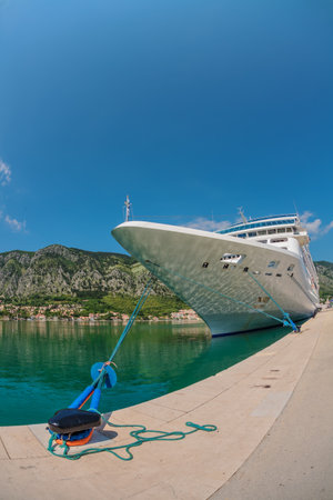 cruise ship in the port of Kotor. Montenegroの写真素材