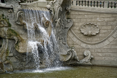 Fountain on the park Square in Torino, Italy.の写真素材