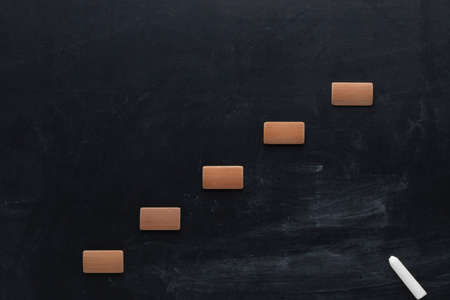 Create stairs diagram. Step up your presentations.