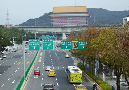 Taipei City, Taiwan, Januray, 27th 2012:Street Sight view of 6th Ave. with Grand Hotelのeditorial素材