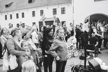 MINSK, BELARUS.JULY 29, 2017 Competition on the street choose a winnerのeditorial素材