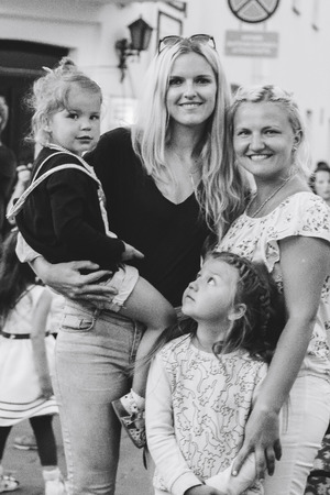 MINSK, BELARUS.JULY 29, 2017. Mom and child are standing on the streetのeditorial素材