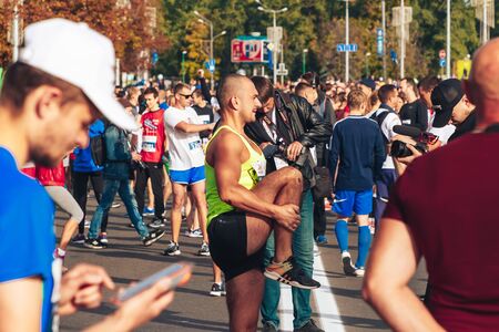 September 15, 2018 Minsk Belarus Half Marathon Minsk 2019 Photographers take pictures of how athletes prepare to start a marathonのeditorial素材