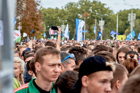 September 15, 2019 Minsk Belarus Before the start of the marathon there is a crowd of fans of a healthy lifestyleのeditorial素材
