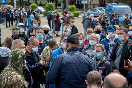May 24 2020 Minsk Belarus There is a close-up from the back of the opposition leader, who agitates the gathered masked peopleのeditorial素材