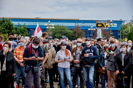 June 7 2020 Minsk Belarus Many active people gathered here protesting against the current governmentのeditorial素材