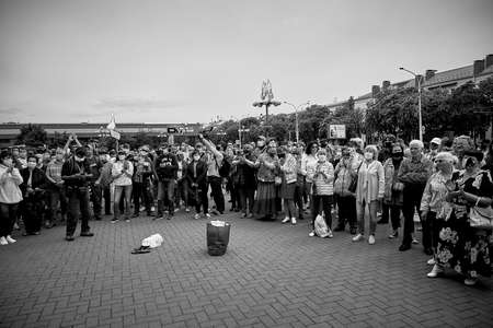 June 7 2020 Minsk Belarus Many active people gathered here protesting against the current government.Black and white imageのeditorial素材