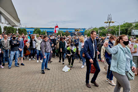 June 7 2020 Minsk Belarus A protest rally where many happy people collect money in a cellophane bag for the development of the opposition movementのeditorial素材