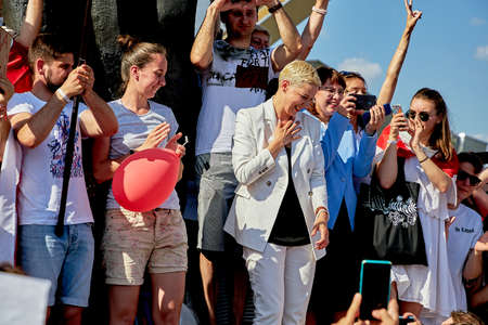 August 16 2020 Minsk Belarus Many people gathered at the rally for the change of powerのeditorial素材