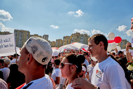 August 16 2020 Minsk Belarus Many people gathered at the rally for the change of powerのeditorial素材