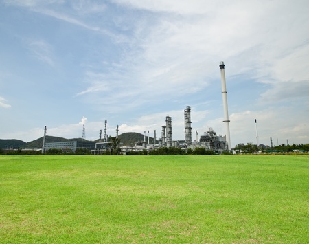 Oil purify plant with blue sky のeditorial素材