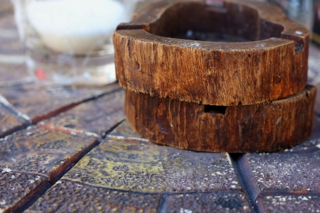 Vintage wooden ashtray の写真素材