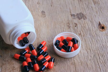 antibiotics pill