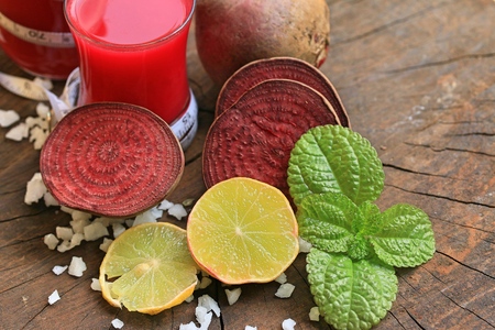 fresh beetroot and juicesの写真素材