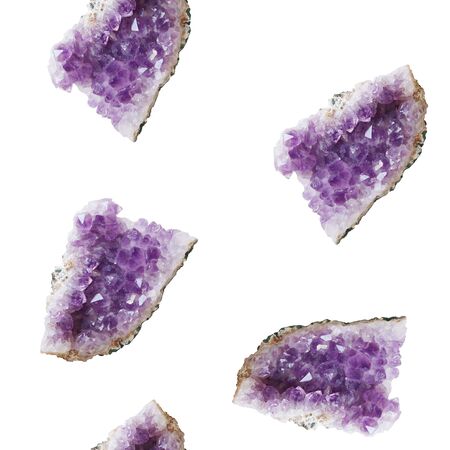 Amethyst druze crystal stone mineral seamless pattern. Purple rough quartz crystals geode on white...