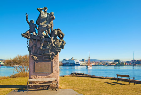 OSLO, NORWAY - APRIL 12, 2010: Bygdoy.  Monument to the sailors of merchant ships transporting goods during the Second World War. This monument located near Fram Museum and Norwegian Maritime Museumのeditorial素材