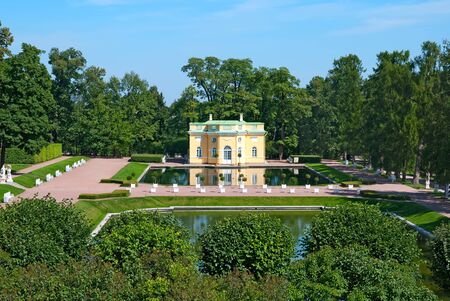 TSARSKOYE SELO, SAINT-PETERSBURG, RUSSIA - JULY  30, 2013: The Upper Bathhouse Pavilion and Mirror Pond in Catherine Park. View from  The Cameron Gallery. The Tsarskoye Selo is State Museum-Preserveのeditorial素材