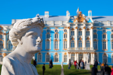TSARSKOYE SELO, SAINT - PETERSBURG, RUSSIA - OCTOBER 19, 2016: The Catherine Park Sculpture. On the background is the Catherine Palace. The Tsarskoye Selo is State Museum-Preserveのeditorial素材