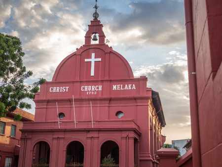 MALACCA, MALAYSIA - FEB 29: Malacca Christ Church at Dutch Square historical city centre on Feb 29, 2016 in Malacca, Malaysia.のeditorial素材
