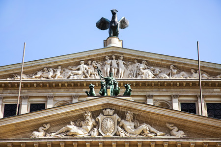 Opera Building and Sculptures in Frankfurtのeditorial素材