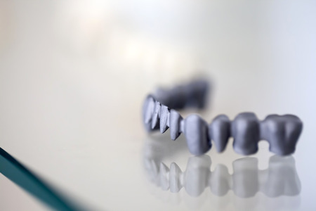 Zirconium Porcelain Tooth plate in Dentist Storeの写真素材