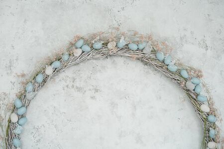 Easter Holiday Egg Wreath Blank Copy Space Layoutの写真素材