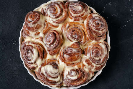 Prepared Cakes in Round Baking Dish Flat Lay Photoの写真素材