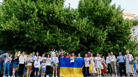 Rally of Ukrainians against the war in Ukraine on the day of embroidery. Edutorial Italy, Milan 19.05.2022.のeditorial素材