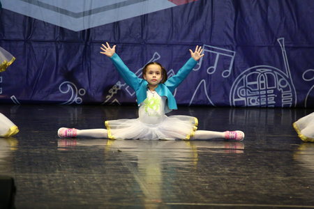 Concert Hall "Cosmos", Moscow, Russia - 11.17.2018: International competition-festival of creative teams "Energy of Creativity" and "Steps of Mastery". Performance by the creative team.のeditorial素材