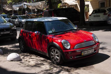 Odessa, South of Ukraine, Deribasovskaya street, July 10, 2018. Walking on the city streets in summer. Tourists and travellingのeditorial素材