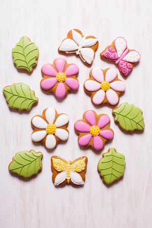 Sweet holiday gingerbreadsの写真素材