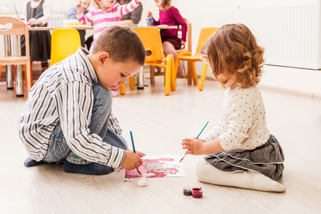 Children are paintingの写真素材