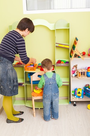 Tidy up own toysの写真素材