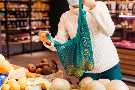 Safe and zero waste shopping at local farm storeの写真素材