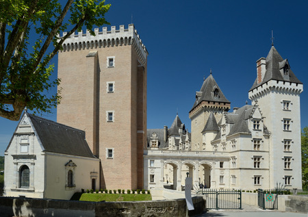 The chateau de Pau is the ancient castle located in the centre of city. It is photographed from the east front.のeditorial素材