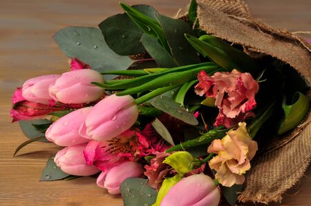 bouquet of tulips on the table with  close-upの写真素材