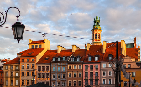 Historical buildings at Market Square of the Old Town with Christmas decorations in sunset. Warsaw, Polandの写真素材