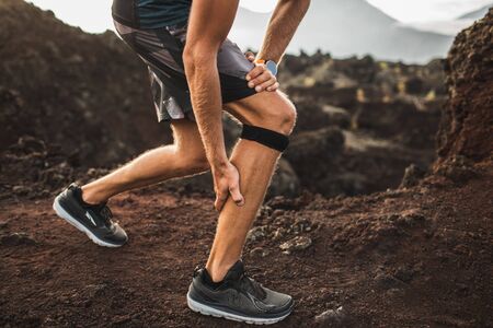 Runner using Knee support bandage but have a problem with calf muscle on running. Leg injury.