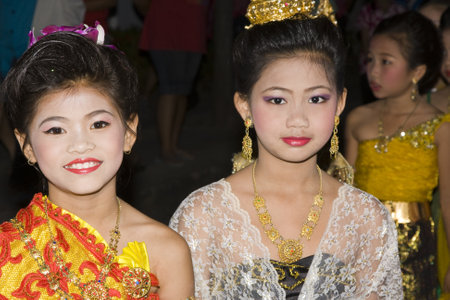 HUA HIN, THAILAND - NOVEMBER 21: Thai people with flowers. Thai people float on water a small rafts (Krathong) to celebrate the Loy Krathong festival. November 21, 2010 Hua Hin, Thailand.のeditorial素材