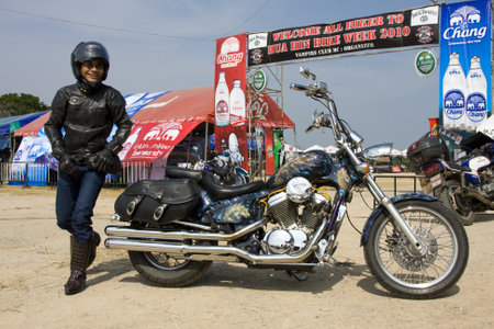 Hua Hin, THAILAND - DEC 4: Hua Hin Bike Week on December 4, 2010 in Hua Hin, Thailand . Bikers from all over Thailand came to Hua Hin .のeditorial素材