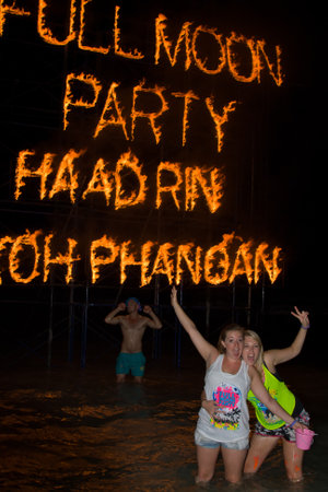 PHANGAN - JANUARY 08 : There are about 10,000 people every month at this Phangan beach Full moon party, on January 08, 2012 in Koh Phangan , Thailand .のeditorial素材