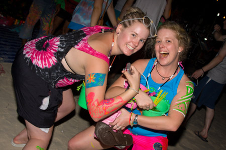 PHANGAN - JANUARY 08 : There are about 10,000 people every month at this Phangan beach Full moon party, on January 08, 2012 in Koh Phangan , Thailand .のeditorial素材
