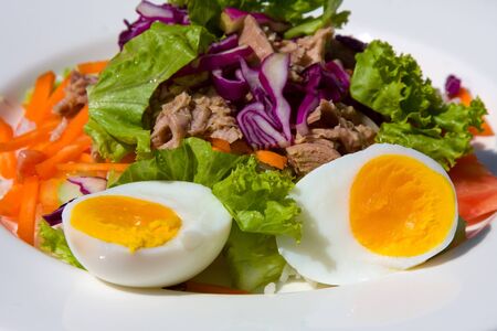 Vegetable salad with tuna fish closeupの写真素材