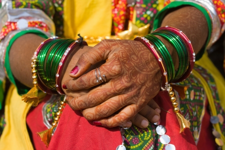 Henna on hands of bride from Indiaの写真素材